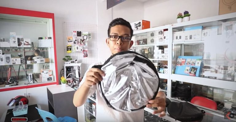 Cara Melipat Reflektor Cahaya Aksesoris Kamera
